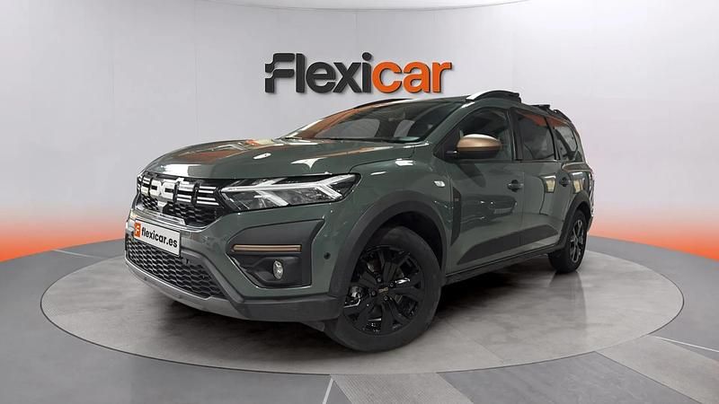Usado Dacia Jogger Essentiel 101 CV (74 kW) 2025 Verde Monovolumen
