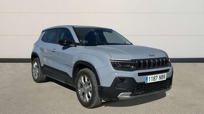 Usado Jeep Avenger Altitude 101 CV (74 kW) 2025 Gris SUV