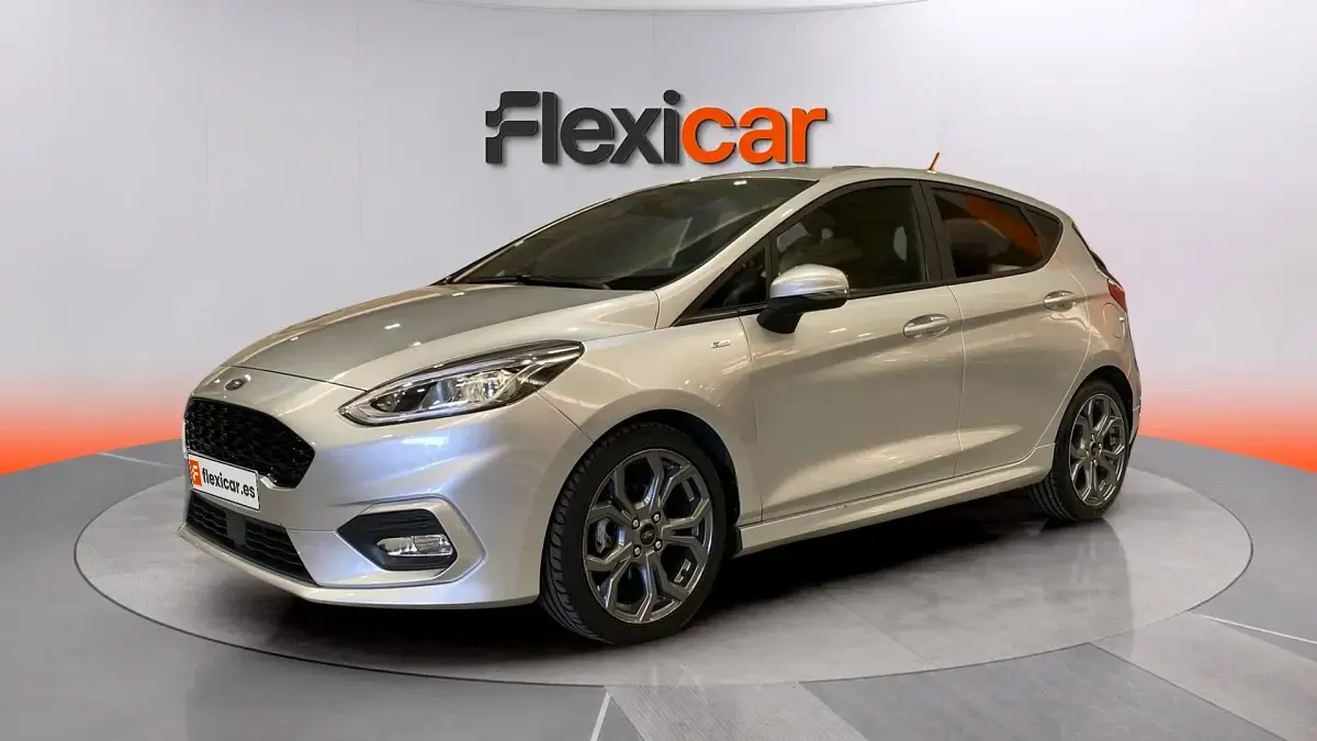 Usado Ford Fiesta ST-Line 95 CV (69 kW) 2021 Gris Utilitario