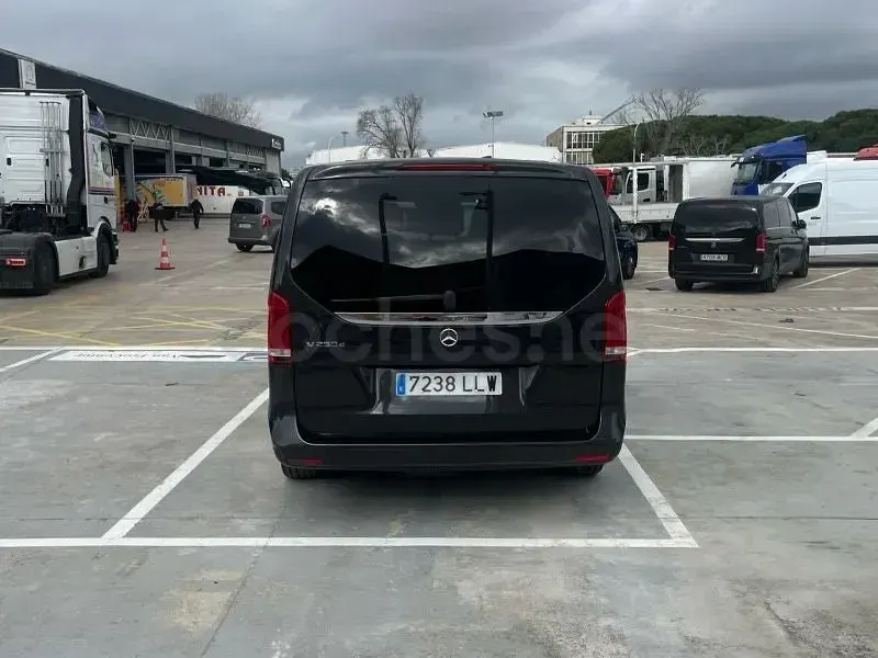 Usado Mercedes V250 Avantgarde 190 CV (139 kW) 2020 Negro Monovolumen
