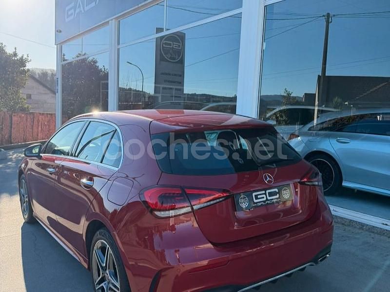Usado Mercedes A250 218 CV (160 kW) 2021 Granate Berlina