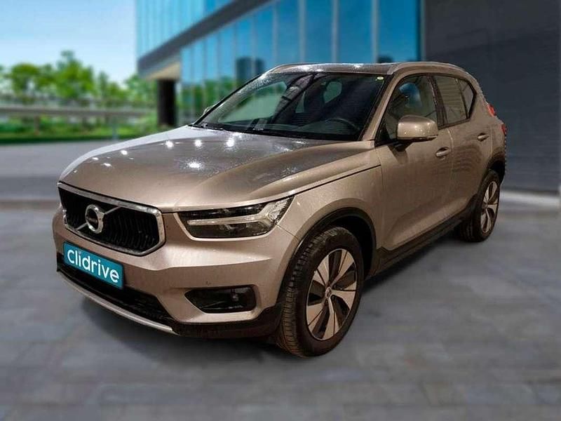 Usado Volvo XC40 Momentum 150 CV (110 kW) 2020 SUV