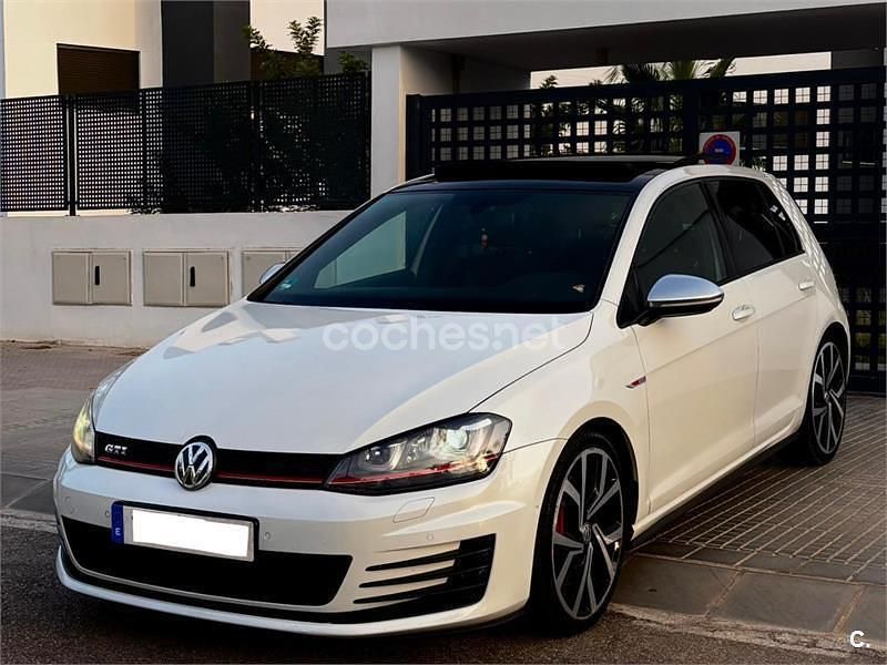 Usado VW Golf VII GTI 230 CV (169 kW) 2015 Blanco Berlina