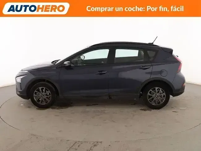 Usado Hyundai Bayon 84 CV (61 kW) 2022 Gris SUV