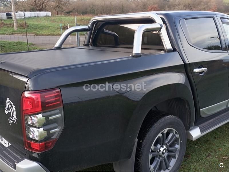 Usado Mitsubishi L200 150 CV (110 kW) 2022 Negro Recogida
