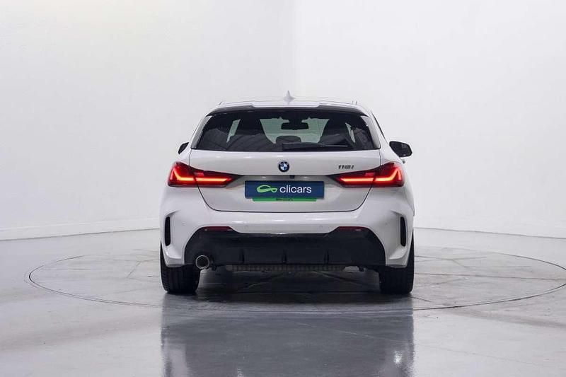 Usado BMW 118 140 CV (102 kW) 2020 Blanco Utilitario