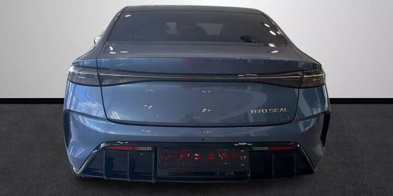 Nuevo BYD Seal Design 230 kW (313 CV) 2025 Azul Berlina