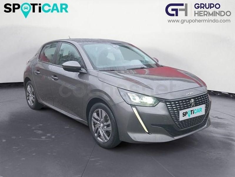 Usado Peugeot 208 Active 100 CV (73 kW) 2021 Gris / plata Utilitario