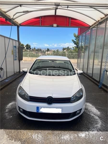 Blanco Usado 2009 VW Golf VI Sport Berlina | 9500 € (Caro) - Imagen 1/4