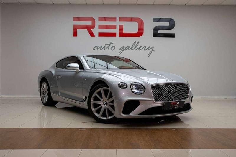 Usado Bentley Continental GT 550 CV (404 kW) 2020 Gris Coupe