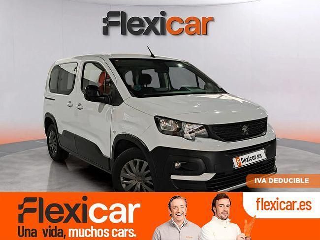 Blanco Usado 2023 Peugeot Rifter GT Monovolumen | 17.990 € (Super precio) - Imagen 1/4