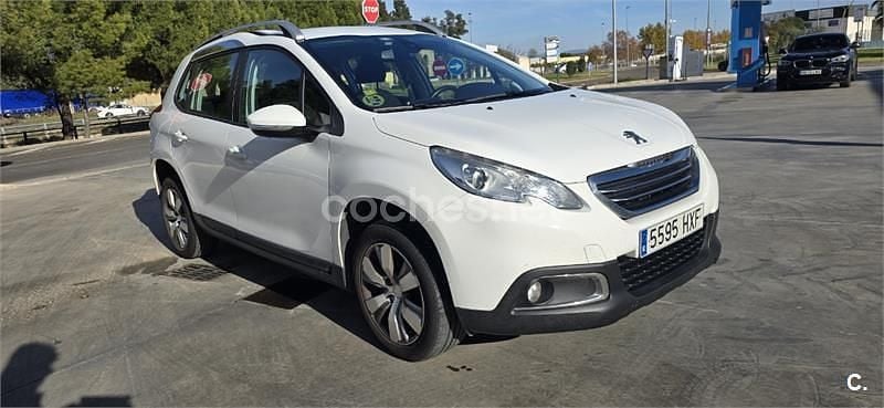 Usado Peugeot 2008 Active 92 CV (67 kW) 2014 Blanco SUV