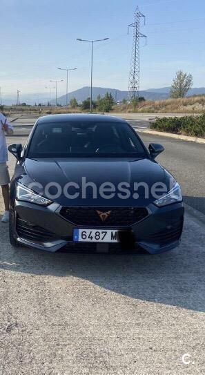 Gris / plata Usado 2024 Cupra Leon Berlina | 29.400 € (Precio justo) - Imagen 1/1
