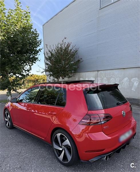 Usado VW Golf VII GTI 245 HP (180 kW) 2018 Vermelho Sedan