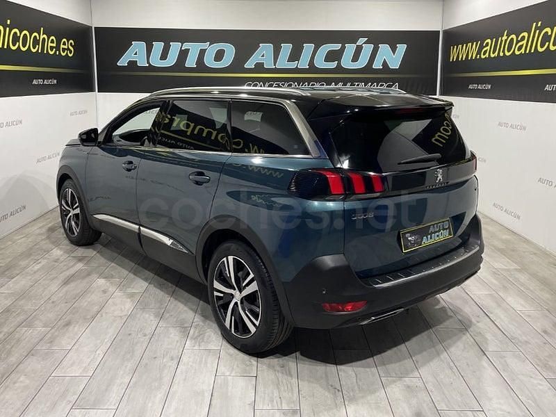 Usado Peugeot 5008 GT-line 130 CV (95 kW) 2020 Azul SUV