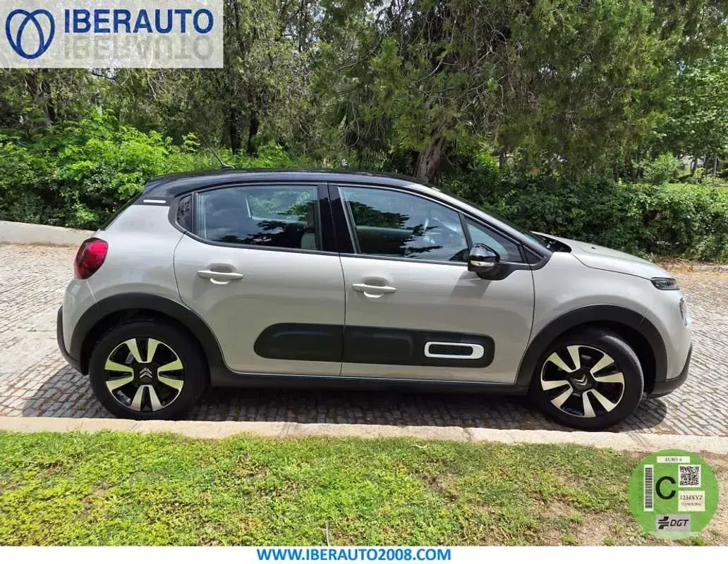 Usado Citroën C3 Feel 83 CV (61 kW) 2020 Gris Utilitario