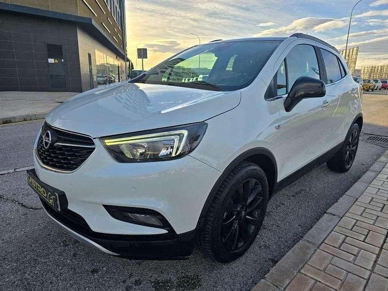 Usado Opel Mokka X Color Edition 136 CV (100 kW) 2018 Blanco SUV