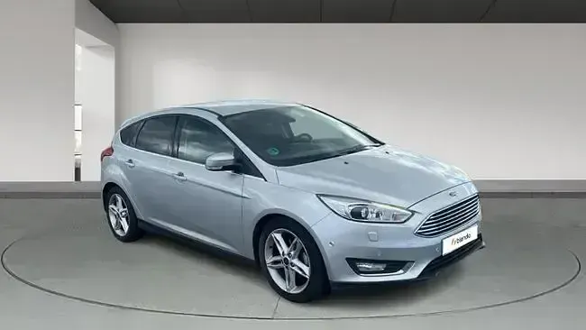 Usado Ford C-MAX Trend 115 CV (84 kW) 2017 Gris Monovolumen