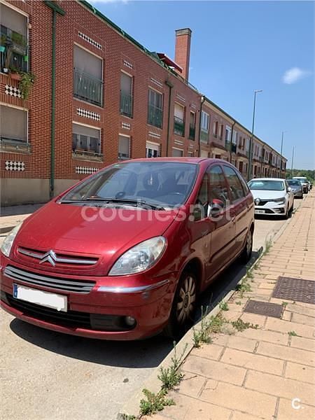 Granate Usado 2008 Citroën Xsara Picasso Exclusive Monovolumen | 3800 € (Un poco caro) - Imagen 1/2