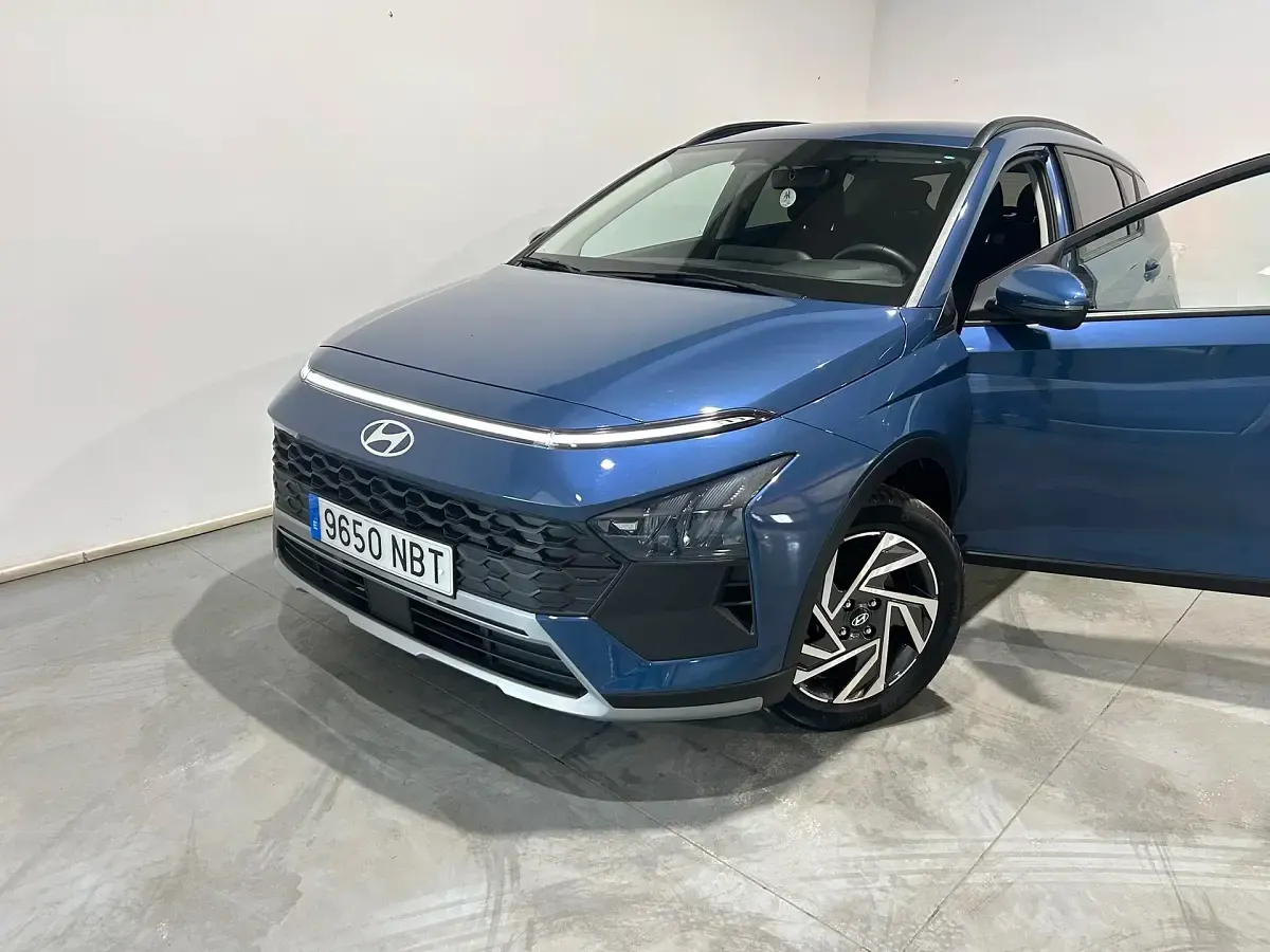 Usado Hyundai Bayon 80 CV (58 kW) 2025 Azul SUV