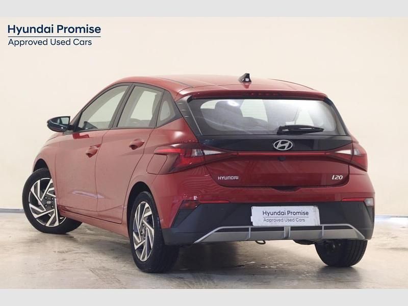 Usado Hyundai i20 84 CV (61 kW) 2024 Otro Berlina