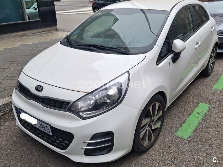 Usado Kia Rio 84 CV (61 kW) 2016 Blanco Utilitario
