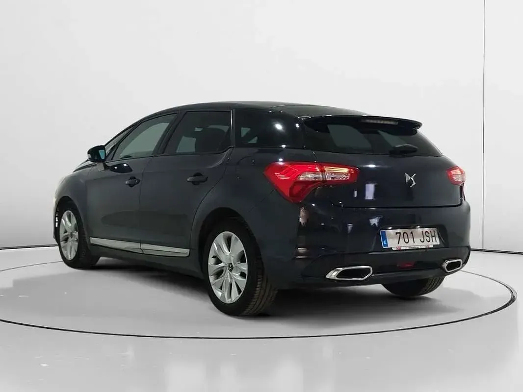 Usado DS Automobiles DS5 Style 120 CV (88 kW) 2016 Gris Utilitario