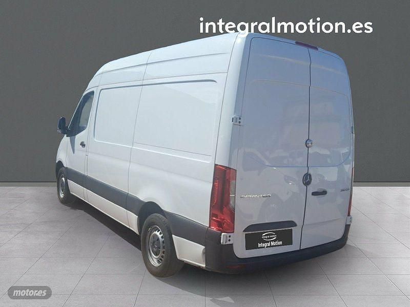 Usado Mercedes Sprinter 150 CV (110 kW) 2022 Blanco Van