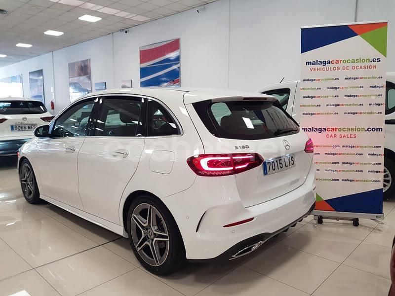 Usado Mercedes B180 136 CV (100 kW) 2022 Blanco Monovolumen