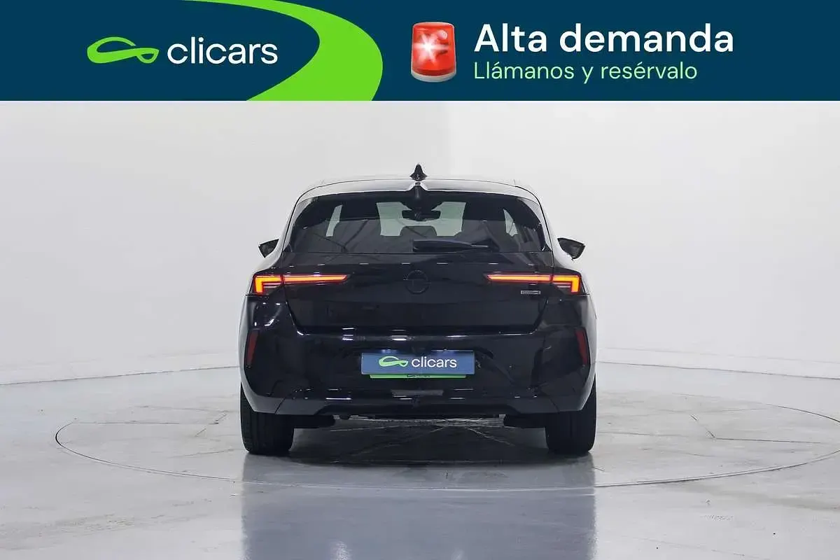 Usado Opel Astra S 150 CV (110 kW) 2022 Negro Utilitario