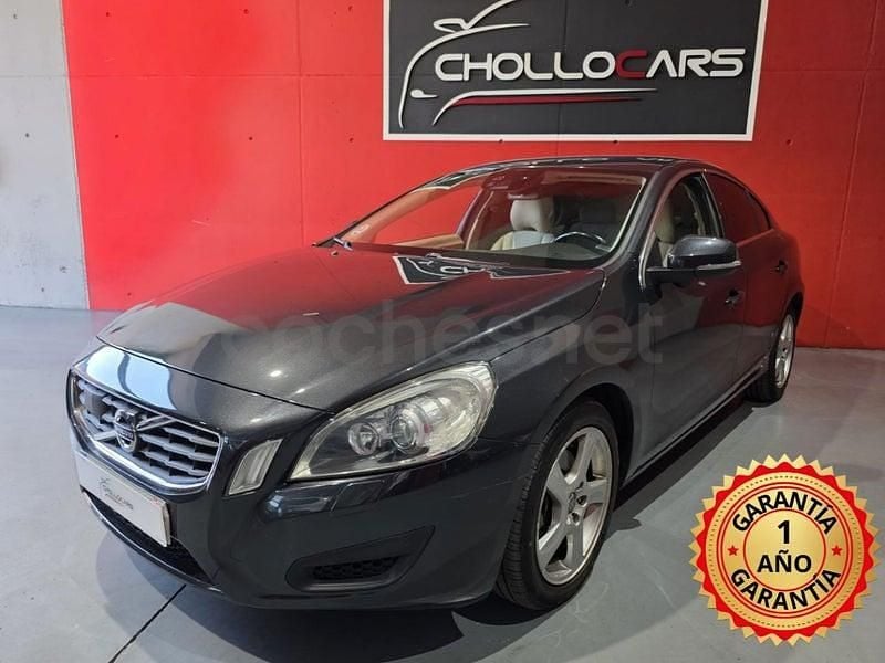 Usado Volvo S60 Momentum 163 CV (119 kW) 2011 Negro Berlina