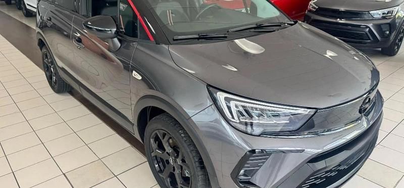 Usado Opel Crossland X 110 CV (80 kW) 2023 Gris spirit cmetaliz.e SUV