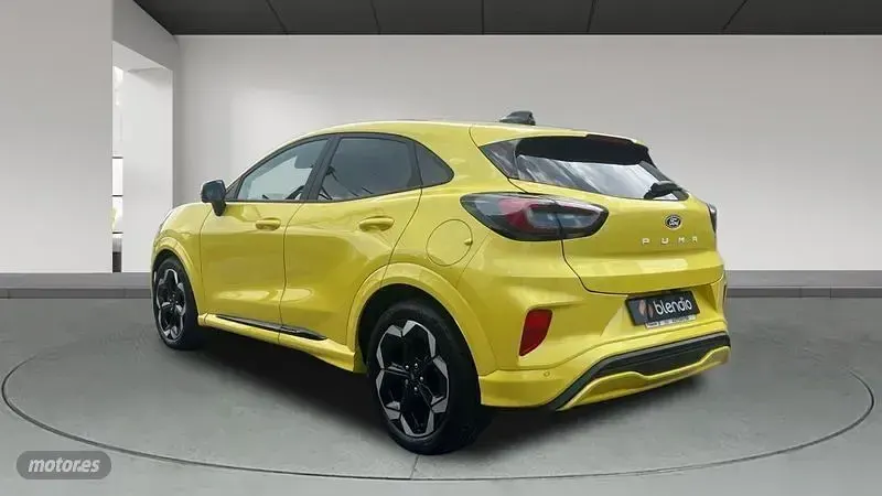 Usado Ford Puma Gen-E Premium 123 kW (168 CV) 2025 Amarillo SUV