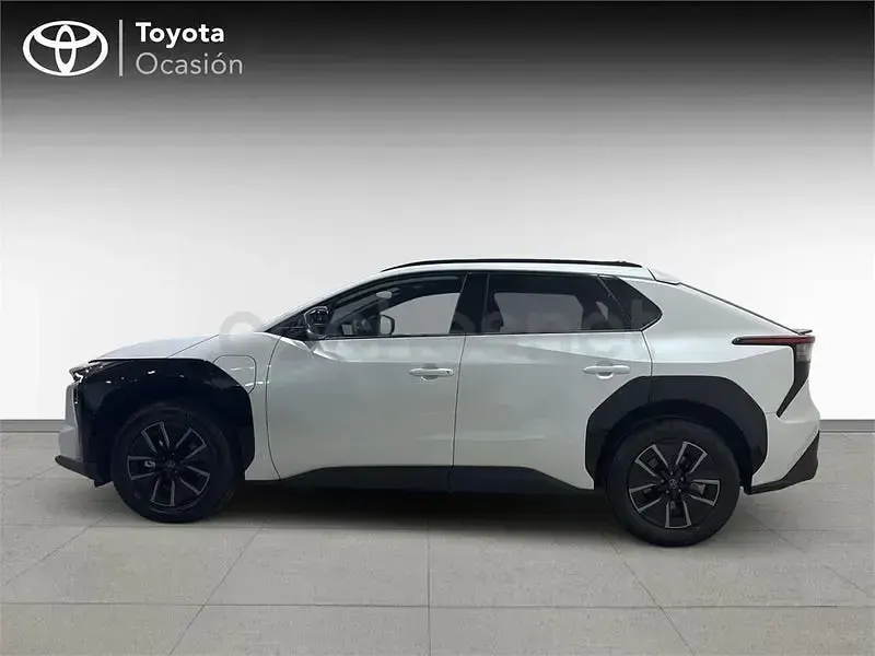 Usado Toyota bZ4X Advance 2026 Eléctrico SUV