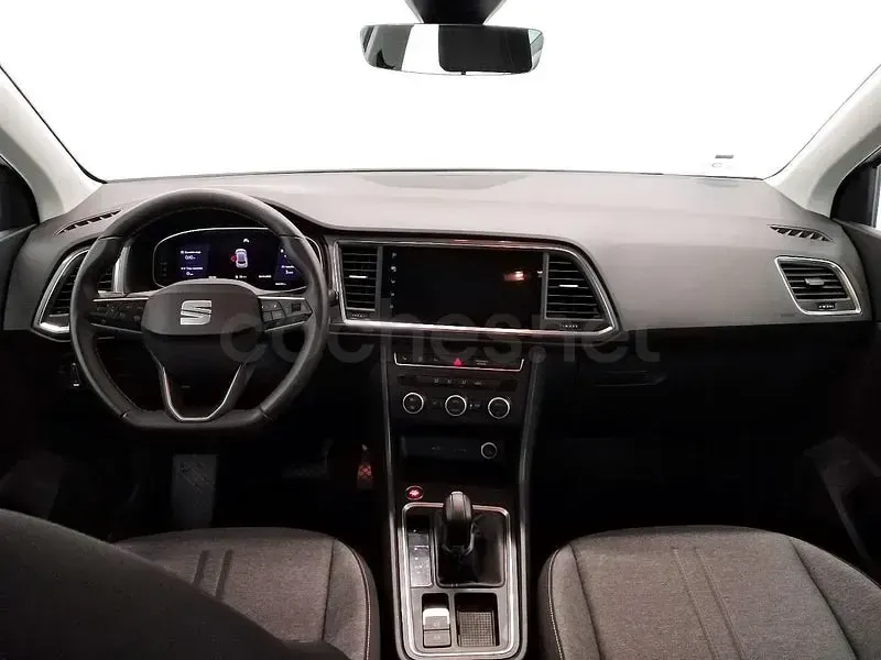 Usado Seat Ateca Style 150 CV (110 kW) 2025 Blanco SUV