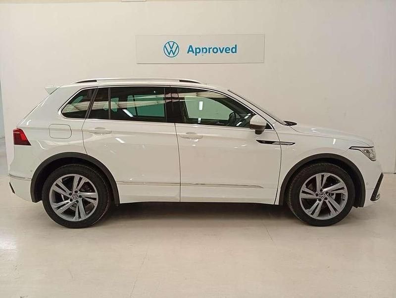 Usado VW Tiguan R-line 150 CV (110 kW) 2021 Blanco SUV