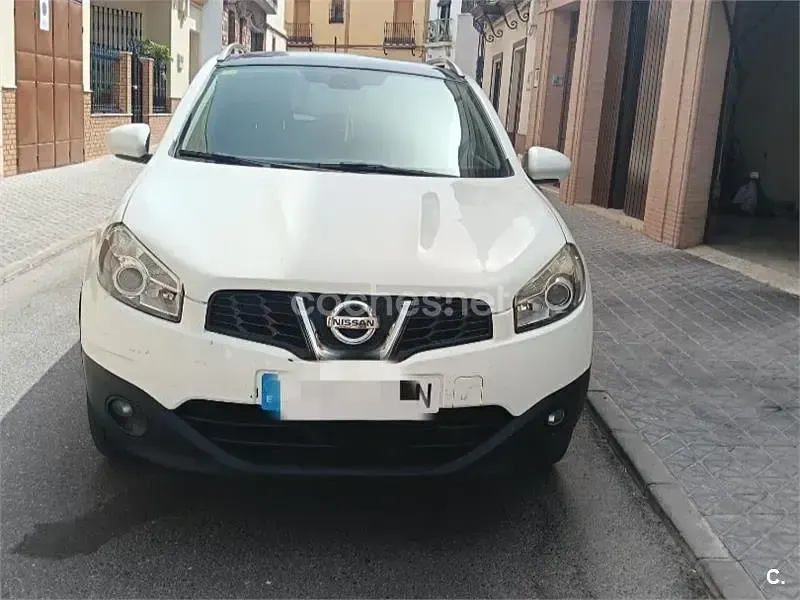 Usado Nissan Qashqai Tekna 150 CV (110 kW) 2011 Blanco SUV