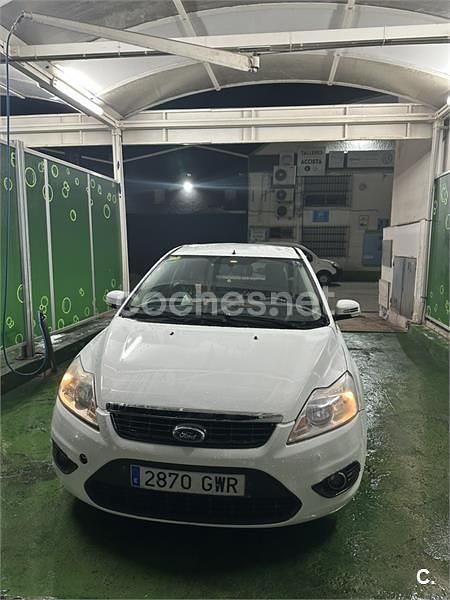 Blanco Usado 2010 Ford Focus Berlina | 3000 € (Buen precio) - Imagen 1/1