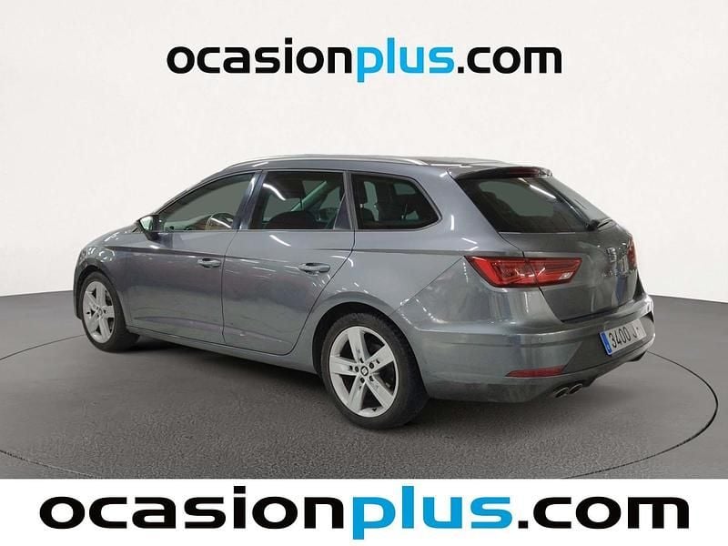 Usado Seat Leon FR 150 CV (110 kW) 2017 Gris Familiar