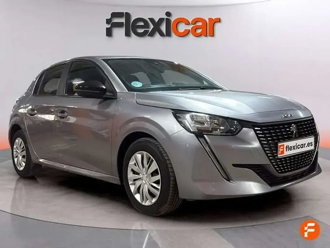 Usado Peugeot 208 Active 101 CV (74 kW) 2022 Gris Utilitario