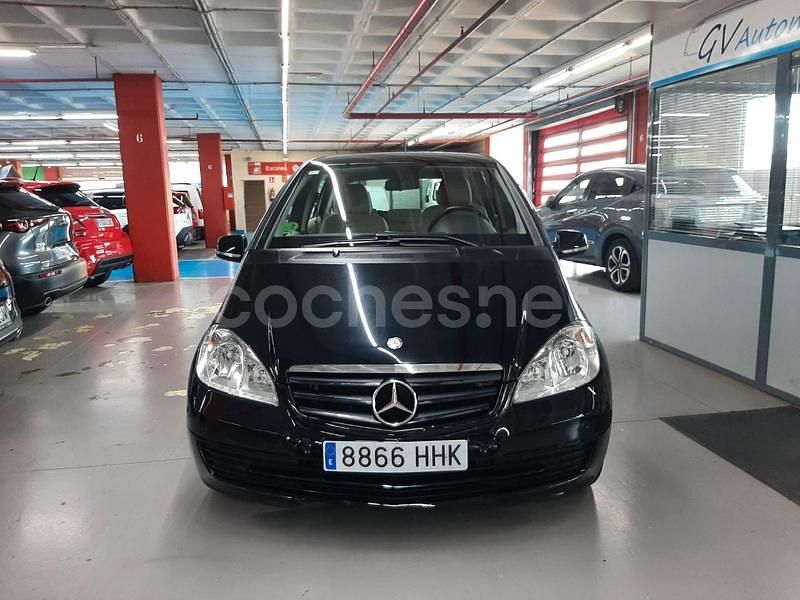 Negro Usado 2012 Mercedes A160 Avantgarde Monovolumen | 10.900 € (Precio justo) - Imagen 1/4