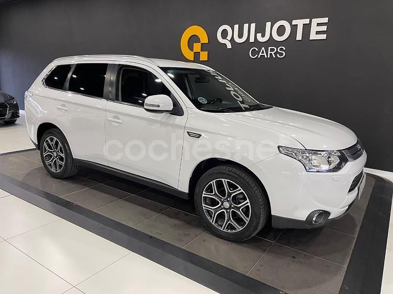 Usado Mitsubishi Outlander 150 CV (110 kW) 2014 Blanco SUV