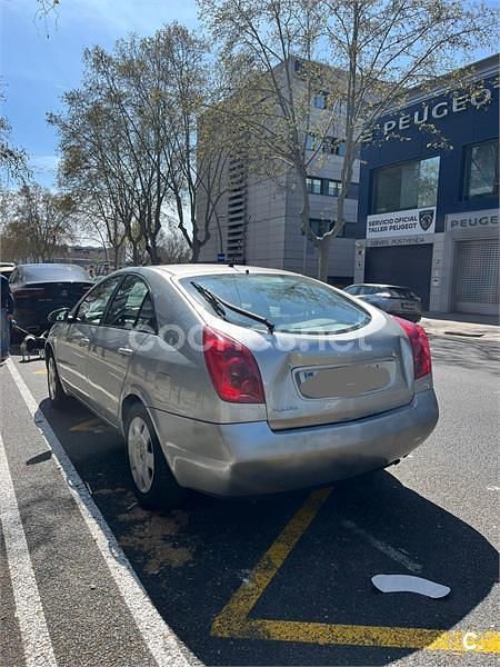 Usado Nissan Primera Acenta 109 CV (80 kW) 2003 Gris / plata Berlina
