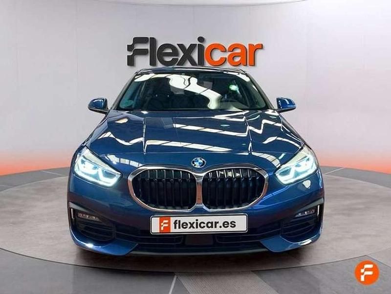 Käytetty BMW 118 136 HP (100 kW) 2022 Sininen Viistoperä