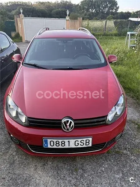 Usado VW Golf VI Advance 105 CV (77 kW) 2009 Rojo Utilitario