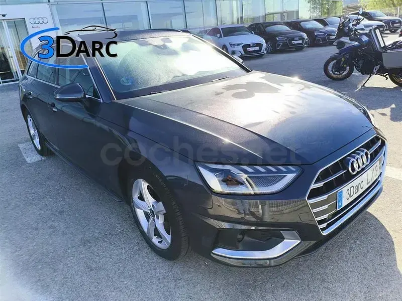Usado Audi A4 Advanced Plus 150 CV (110 kW) 2022 Gris / plata Familiar