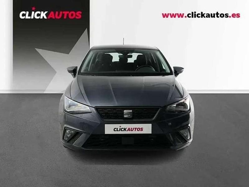 Usado Seat Ibiza Style 116 CV (85 kW) 2025 Gris Utilitario