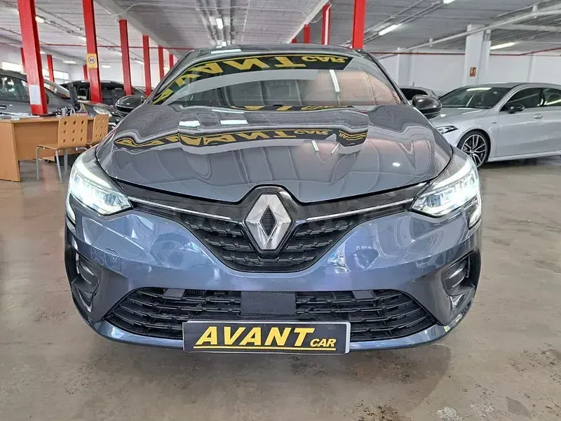 Usado Renault Clio V Zen 140 CV (102 kW) 2021 Azul Berlina