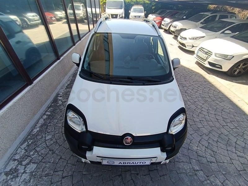 Usado Fiat Panda Cross Cross 69 CV (50 kW) 2018 Blanco Utilitario