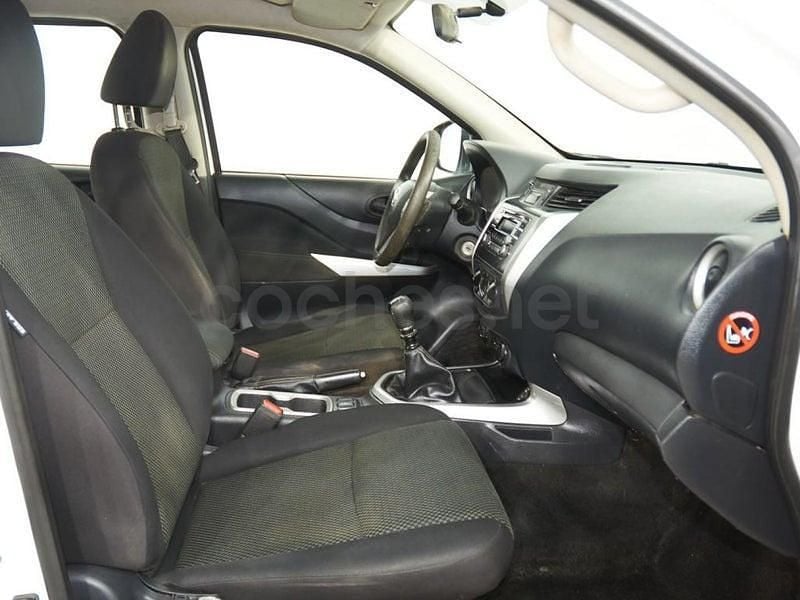 Usado Nissan Navara Visia 163 CV (119 kW) 2020 Blanco Recogida